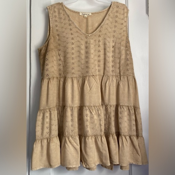 Solitaire Tan Brown Boho Eyelet Tiered Sleeveless Tank Top Shirt, Size: Large - Picture 1 of 10